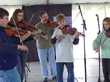 FiddleHeads-KidsDay 052006 (Click to enlarge)